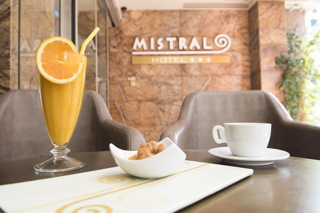 Mistral Hotel Παραλία Εξωτερικό φωτογραφία